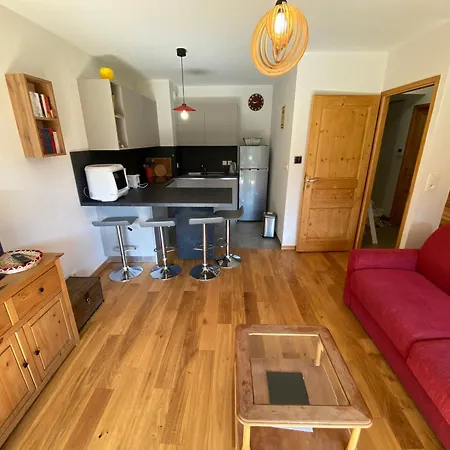 Contemporain Et Lumineux Avec Parking, Animaux Admis - Fr-1-693-84 *